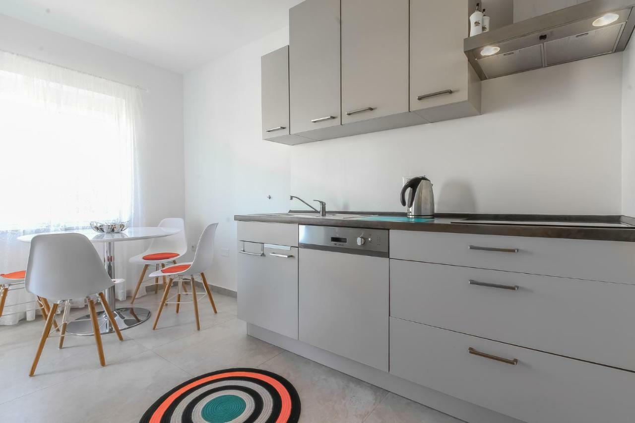 פורץ Saten Suite Apartment Near The Beach מראה חיצוני תמונה